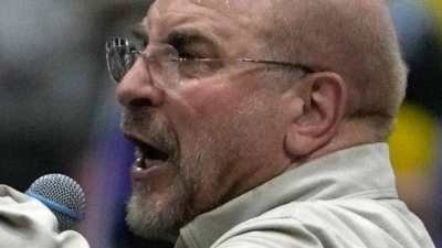 Ghalibaf gilt als konservativer Pragmatiker. (Archivbild) (Foto: Vahid Salemi/AP/dpa)