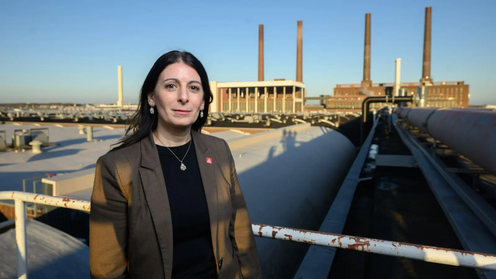 In Wolfsburg aufgewachsen, heute eine der einflussreichsten Arbeitnehmervertreterinnen der deutschen Industrie: Daniela Cavallo. (Foto: Julian Stratenschulte/dpa)