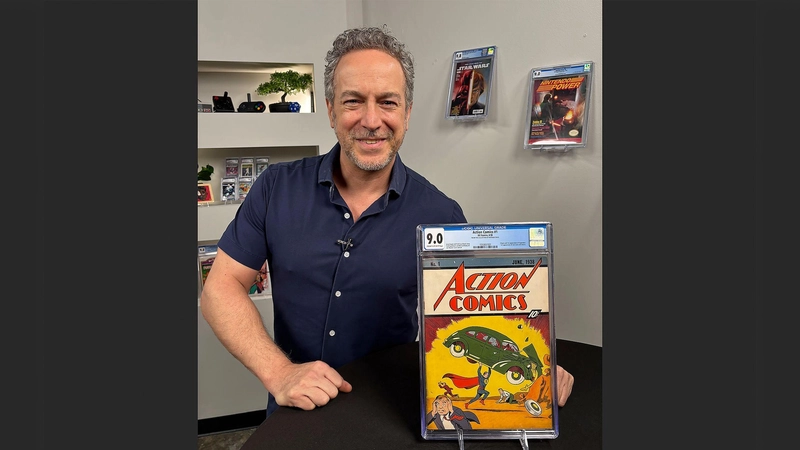 Das jetzt verkaufte Comic sei ein seltenes Exemplar und dazu in einem sehr guten Zustand, teilte Vincent Zurzolo, Präsident von Metropolis Collectibles/ComicConnect, mit. (Foto: Andrew Wilson/Metropolis Collectibles Inc/AP/dpa)