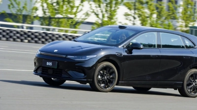 Elektrischer Kompaktwagen mit Kampfpreis: Der Leapmotor B05 soll hierzulande ab Juli starten – und preislich die Kompaktklasse aufmischen. (Foto: hmw/Leapmotor International B.V./dpa-tmn)