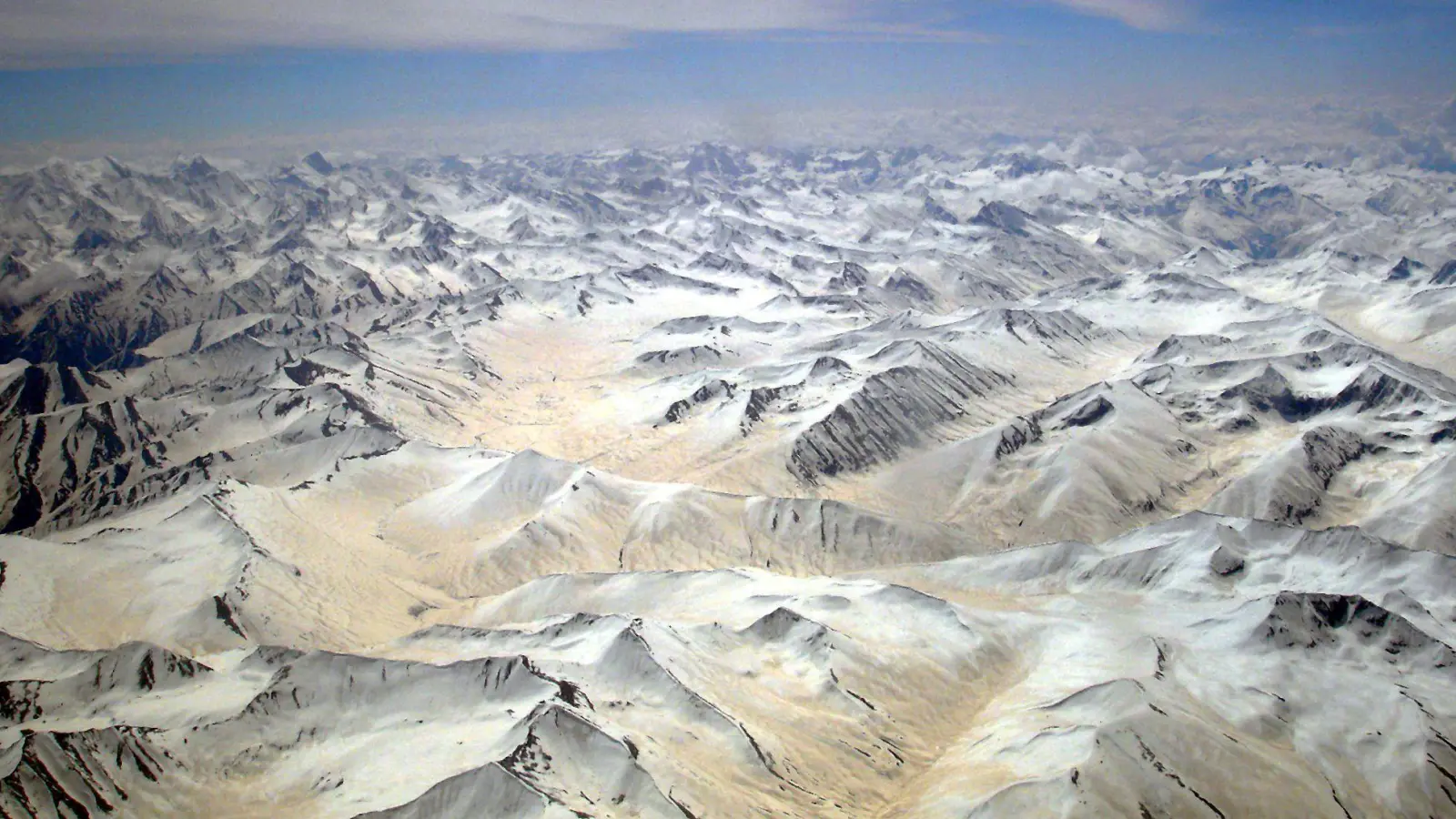 Im Karakorum-Gebirge in Pakistan wurde eine bei einem Lawinenabgang verschüttete US-Amerikanerin geborgen. (Archivbild) (Foto: Olivier Matthys/EPA/dpa)