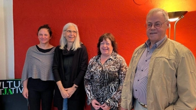 Das Strohhalm-Team hilft Menschen, die in Not geraten sind (von links nach rechts): Sylvia Berr, Ulrike Eberlein, Sylvia Crane und Hans Jürgen Schneider. (Foto: Sabine Detsch)