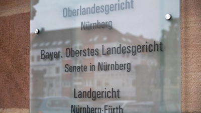 Vor dem OLG Nürnberg ist die Berufung nach dem Urteil des Landgerichts Regensburg im Verfahren zwischen einem ehemaligen Domspatz und dem Bistum Regensburg eingegangen. (Symbolbild) (Foto: Daniel Vogl/dpa)