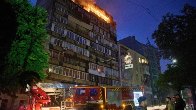 Erneut greift Russland die Ukraine in der Nacht massiv an.  (Foto: Efrem Lukatsky/AP/dpa)