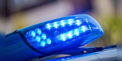 Die Polizei sucht nun Zeugen wegen eines versuchten Raubs in Flachslanden. (Symbolbild: Carsten Rehder/dpa)