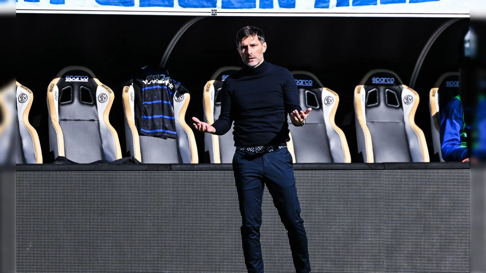 Hertha-Trainer Stefan Leitl sah bei der SV Elversberg eine desolate Leistung seiner Mannschaft. (Foto: Silas Schueller/DeFodi Images/dpa)