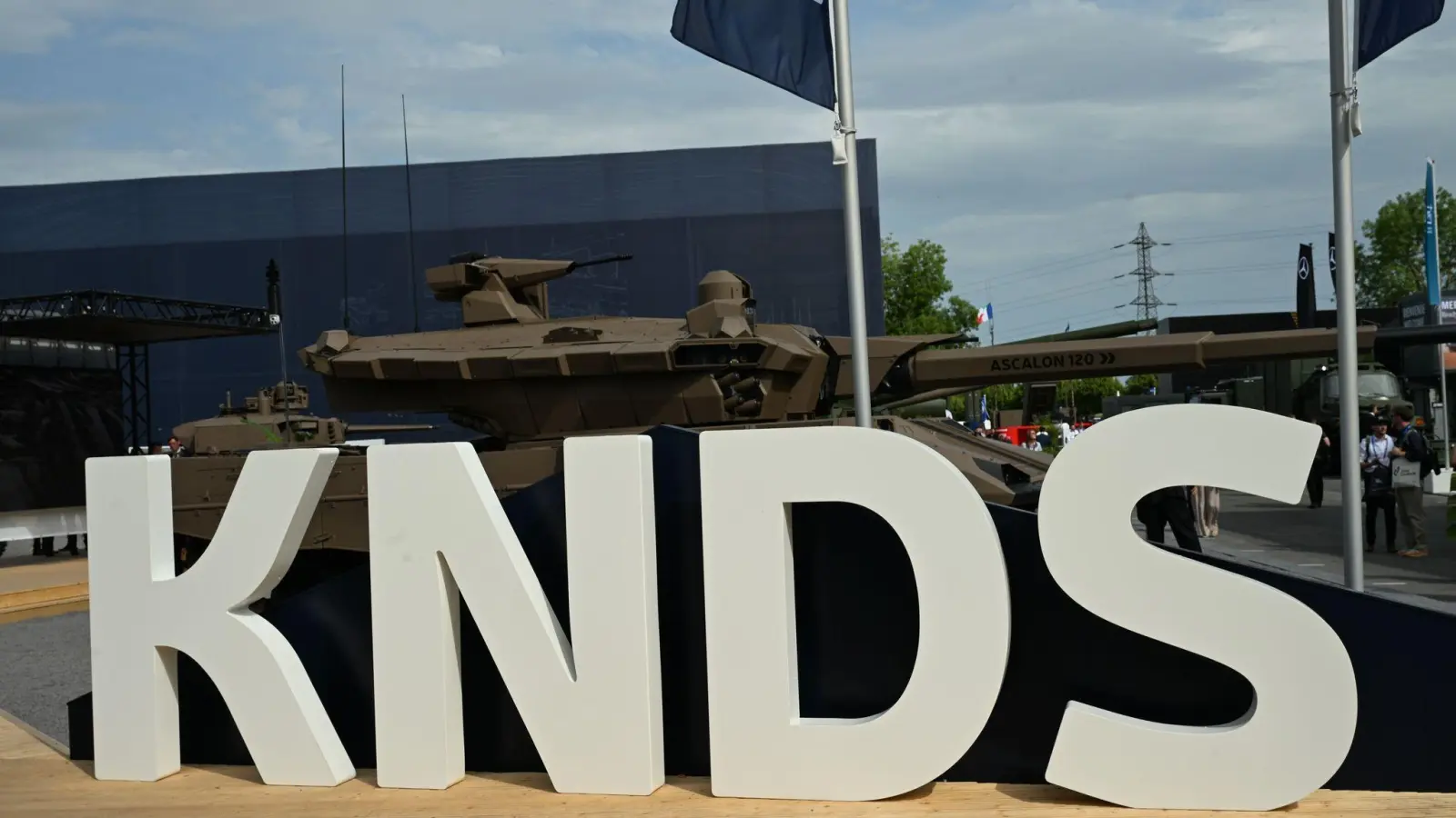 KNDS ist Hersteller von Waffensystemen wie Kampfpanzern und Panzerhaubitzen. (Foto: Wolf von Dewitz/dpa)