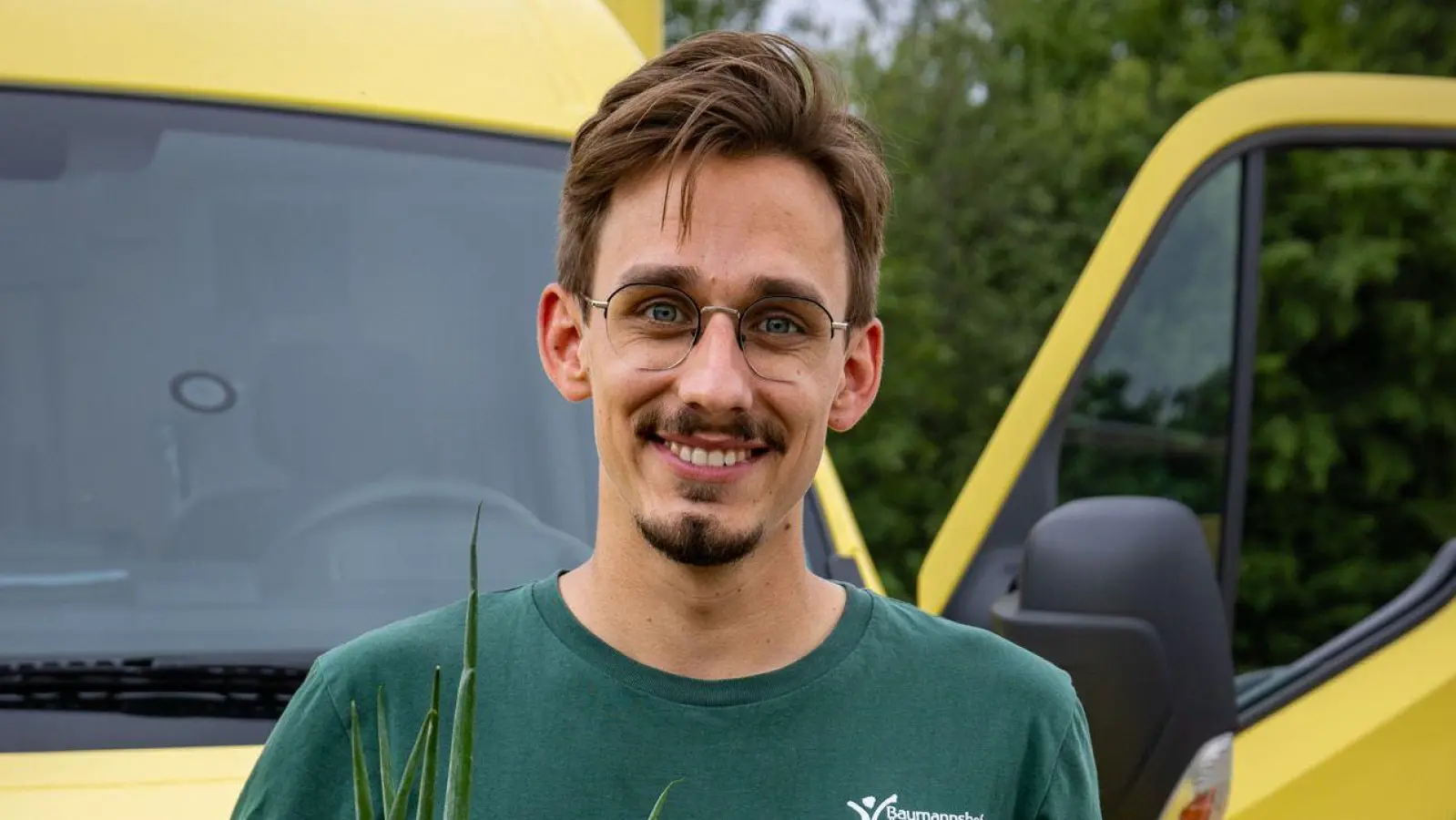 David Baumann, Geschäftsführer vom Öko-Lieferservice des Baumannshofs in Egenhausen, bedauert die Sparmaßnahmen am EU-Programm. Er unterstützt deshalb die Petition des Verbands „Ökokiste“. (Foto: Claudia Kestler)