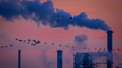 Zumindest eine Delle für die Industrieproduktion. (Archivbild) (Foto: Jens Büttner/dpa)