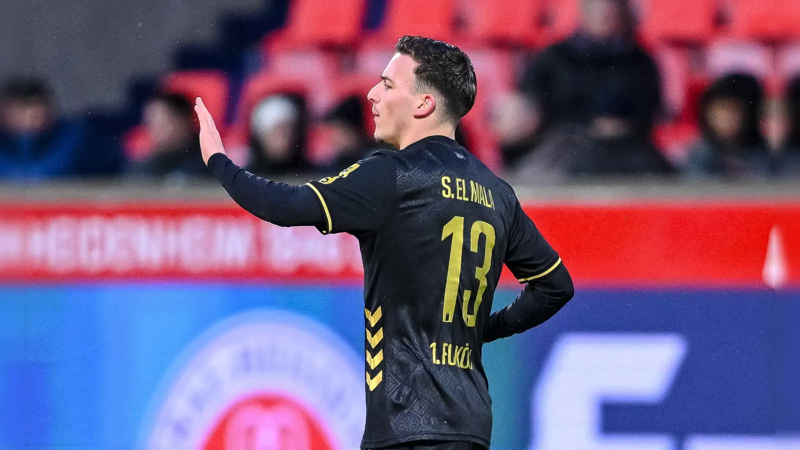 Said El Mala wird zur Halbzeit eingewechselt - und trifft sofort. (Foto: Harry Langer/dpa)