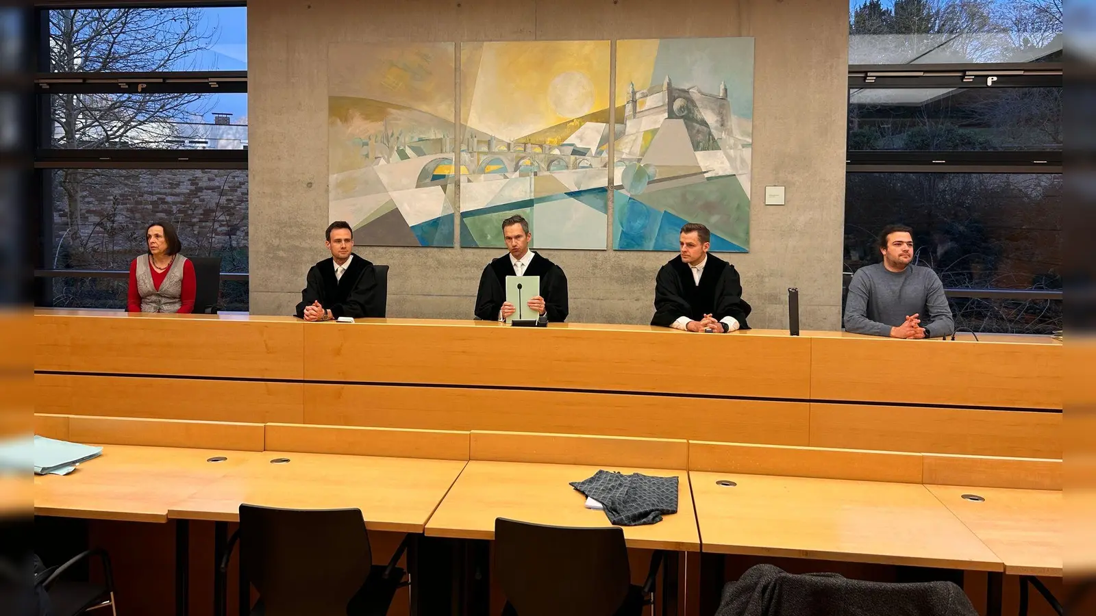 Mehr als drei Jahrzehnte nach einem Verbrechen sprach das Gericht einen Mann schuldig. (Archivfoto) (Foto: Angelika Resenhoeft/dpa)
