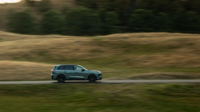 Neuer Morgen ohne Grauen: Man mag es kaum glauben, aber nach rund 20 Jahren startet der neue Q7 erst in die dritte Generation. (Foto: Audi AG/dpa-tmn)