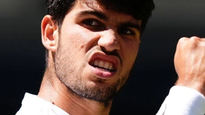 Titelverteidiger Carlos Alcaraz steht wieder im Finale von Wimbledon. (Foto: Mike Egerton/PA Wire/dpa)