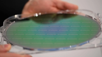 Siltronic wartet noch auf einen deutlichen Anstieg der Bestellungen. (Foto: Wolf von Dewitz/dpa)