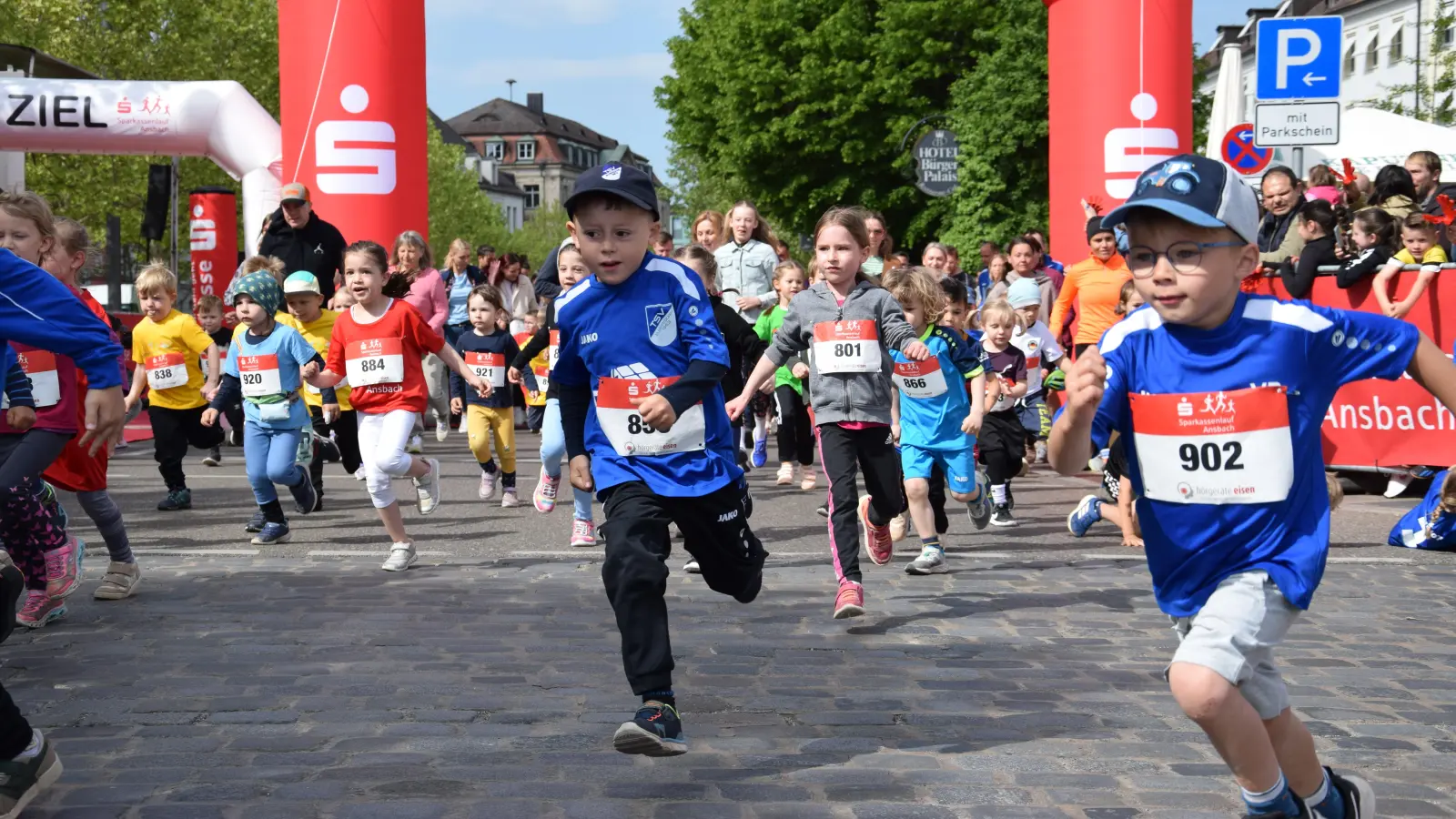 Auch Kinder konnten beim Lauf teilnehmen. (Foto: Florian Schwab)