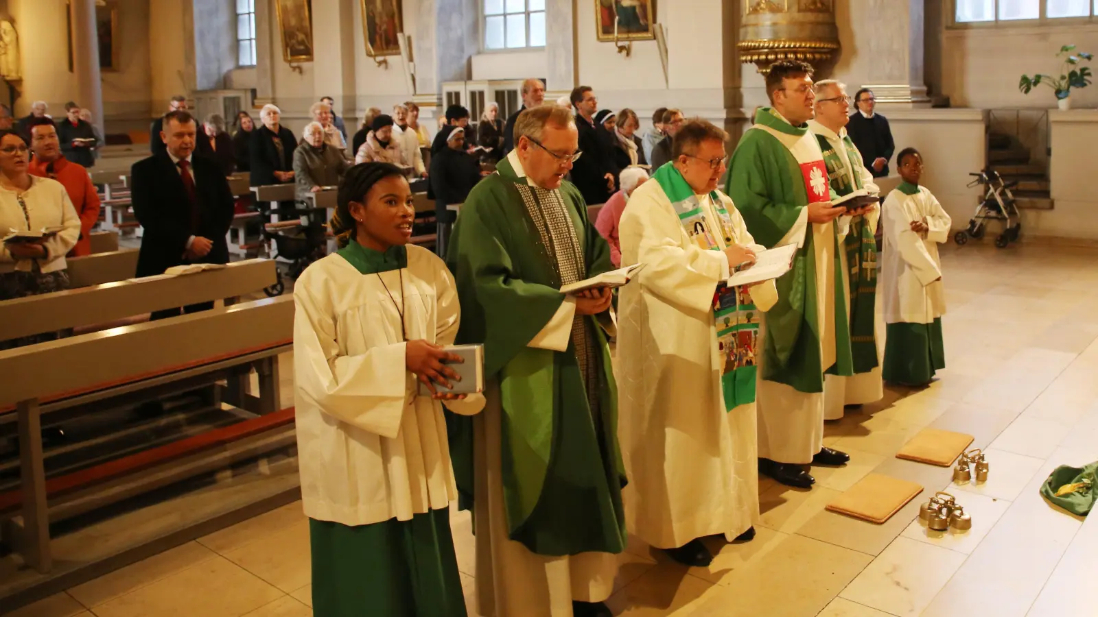 Der Festgottesdienst in St. Johannis. (Foto: Alexander Biernoth)