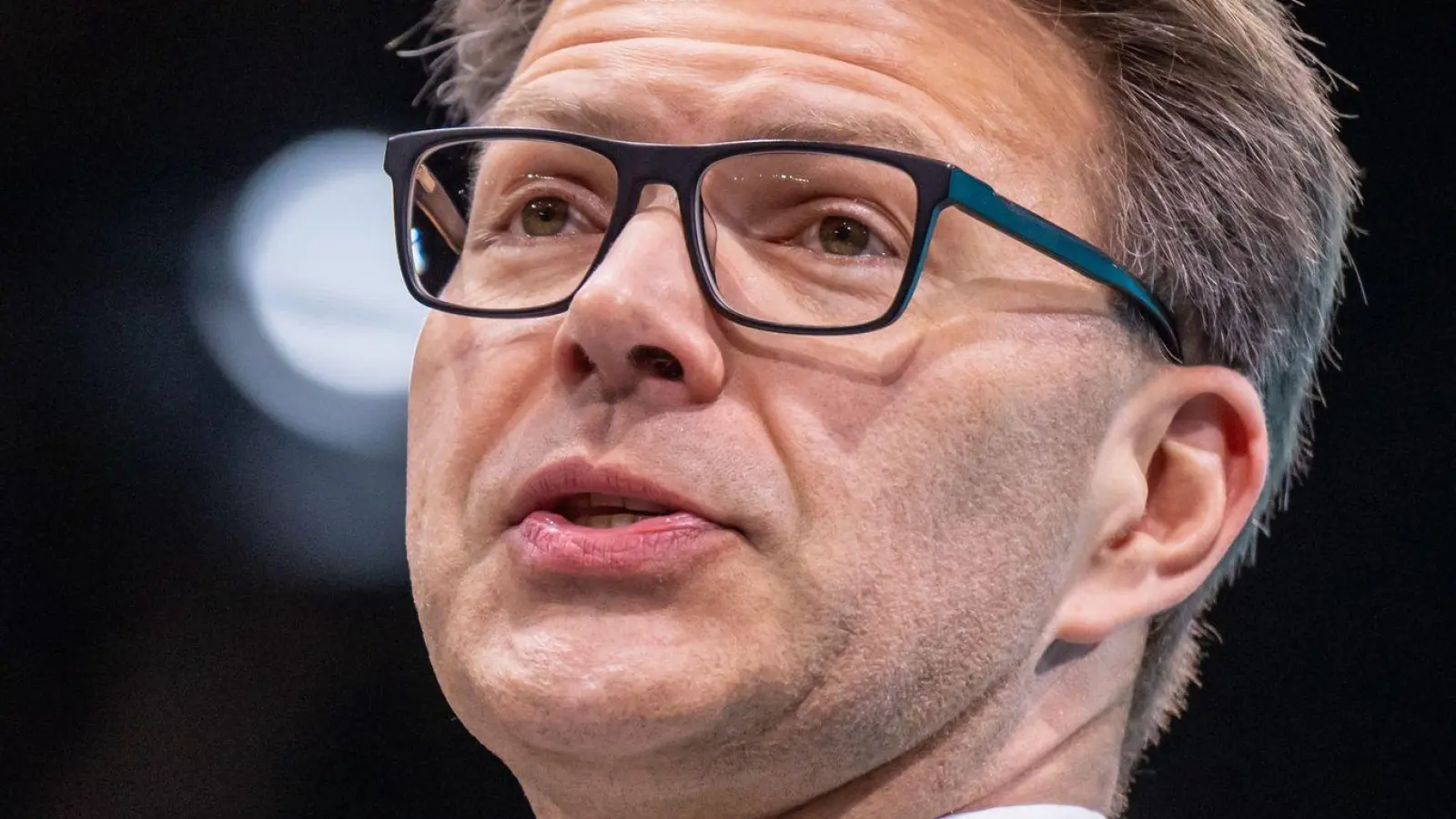 Daniel Caspary ist seit mehr als 20 Jahren Europaabgeordneter und derzeit noch Co-Vorsitzender der CDU/CSU-Gruppe im Parlament. (Archivbild) (Foto: Michael Kappeler/dpa)