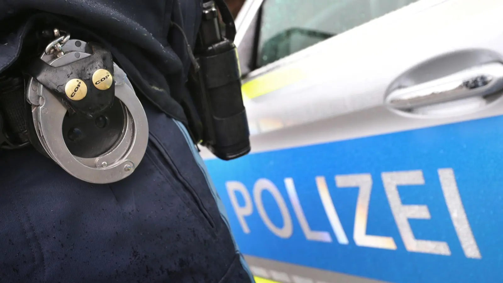 Zivilfahnder der Münchner Polizei haben einen 42-Jährigen verhaftet, der für knapp zwei Dutzend gewerbliche Einbrüche in der Landeshauptstadt verantwortlich sein soll. (Symbolbild) (Foto: Karl-Josef Hildenbrand/dpa)