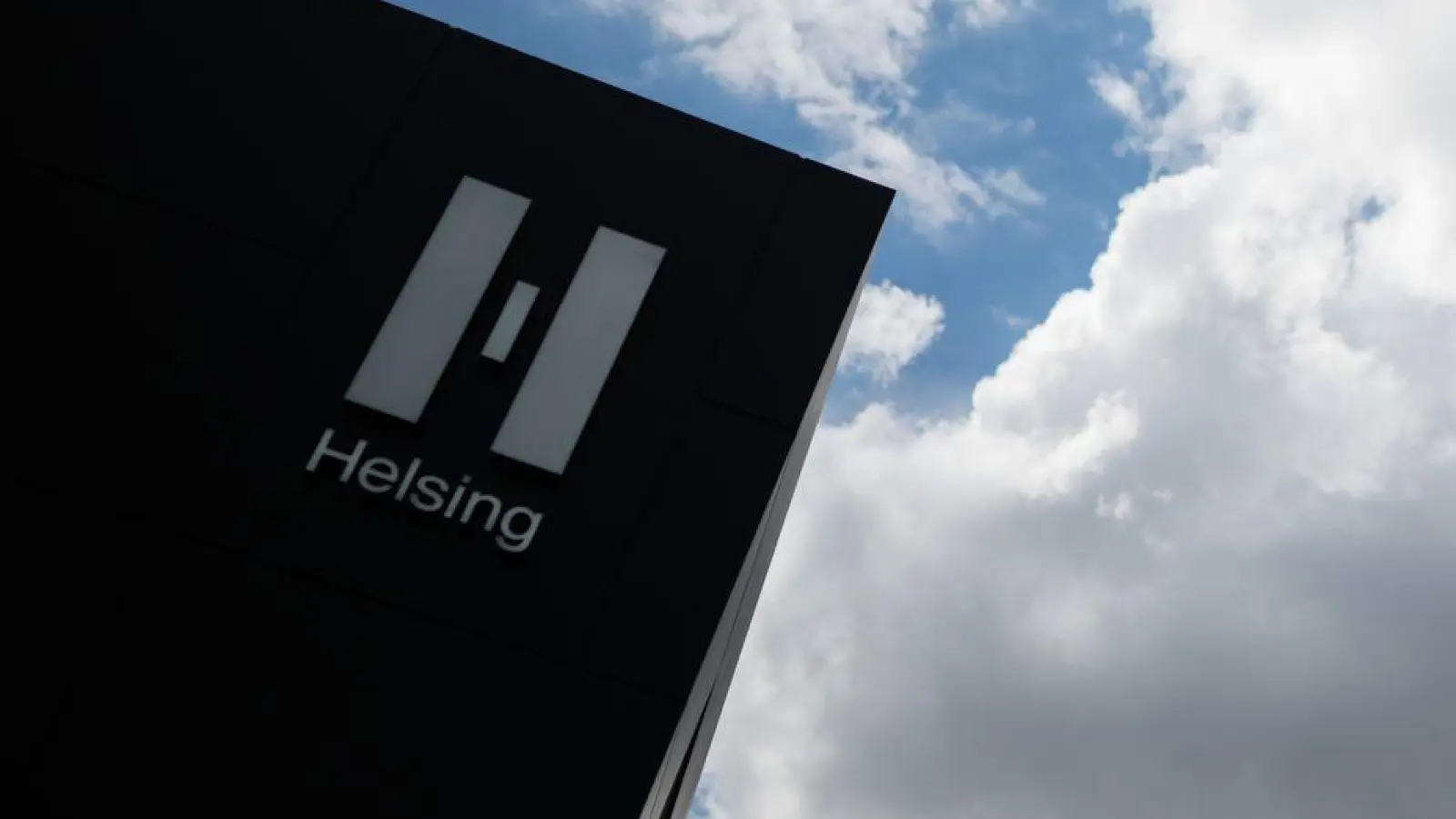 Das Rüstungsunternehmen Helsing präsentiert ein neues Luftverteidigungssystem. (Archivbild) (Foto: Sebastian Christoph Gollnow/dpa)