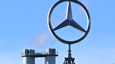 Mercedes-Benz legt Abfindungsprogramm neu auf. (Archivbild) (Foto: Bernd Weißbrod/dpa)