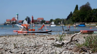 Der Pegelstand ist auf den tiefsten Wert des Jahres gesunken.  (Foto: Karl-Josef Hildenbrand/dpa)
