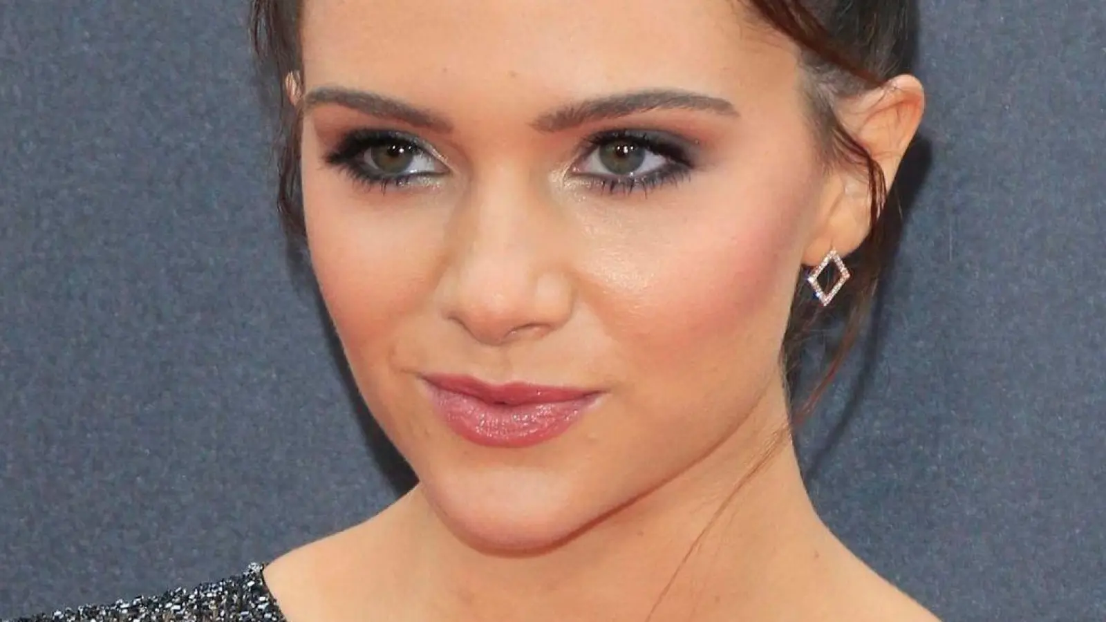 US-Schauspielerin Katie Stevens hat ein zweites Kind bekommen. (Archivbild) (Foto: Nina Prommer/EPA/dpa)