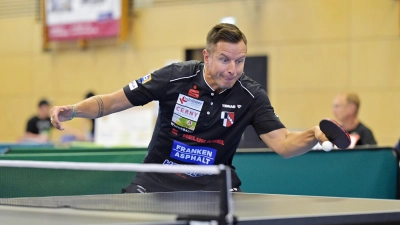 Petr David (in einem anderen Spiel) gewann sowohl das Doppel mit Bojan Tokic, als auch sein Einzel gegen den Kroaten Leon Benko. (Foto: Martin Rügner)