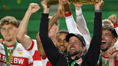 Die Siegerehrung - ein Höhepunkt des Berliner Abends im Olympiastadion. (Foto: Bernd Weißbrod/dpa)
