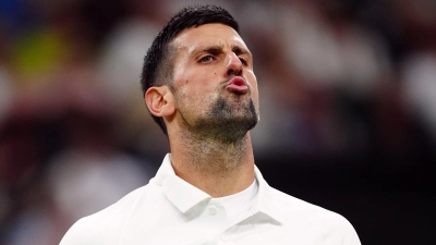 Novak Djokovic trifft im Halbfinale am Freitag auf Lorenzo Musetti. (Foto: Mike Egerton/PA Wire/dpa)