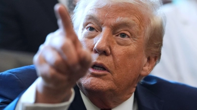 Trump ist für einen Regimewechsel im Iran. (Archivbild) (Foto: Evan Vucci/AP/dpa)