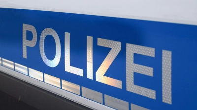 In der Oberpfalz sind drei mutmaßliche „Reichsbürger“ in den Fokus der Polizei geraten. (Symbolbild) (Foto: Daniel Vogl/dpa)