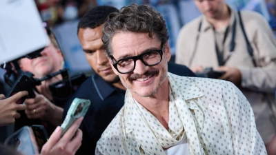 Pedro Pascal spielt im neuen Marvel-Film „The Fantastic Four – First Steps“ den Superhelden Reed Richards, auch bekannt als „Mister Fantastic“. (Archivbild) (Foto: Annette Riedl/dpa)