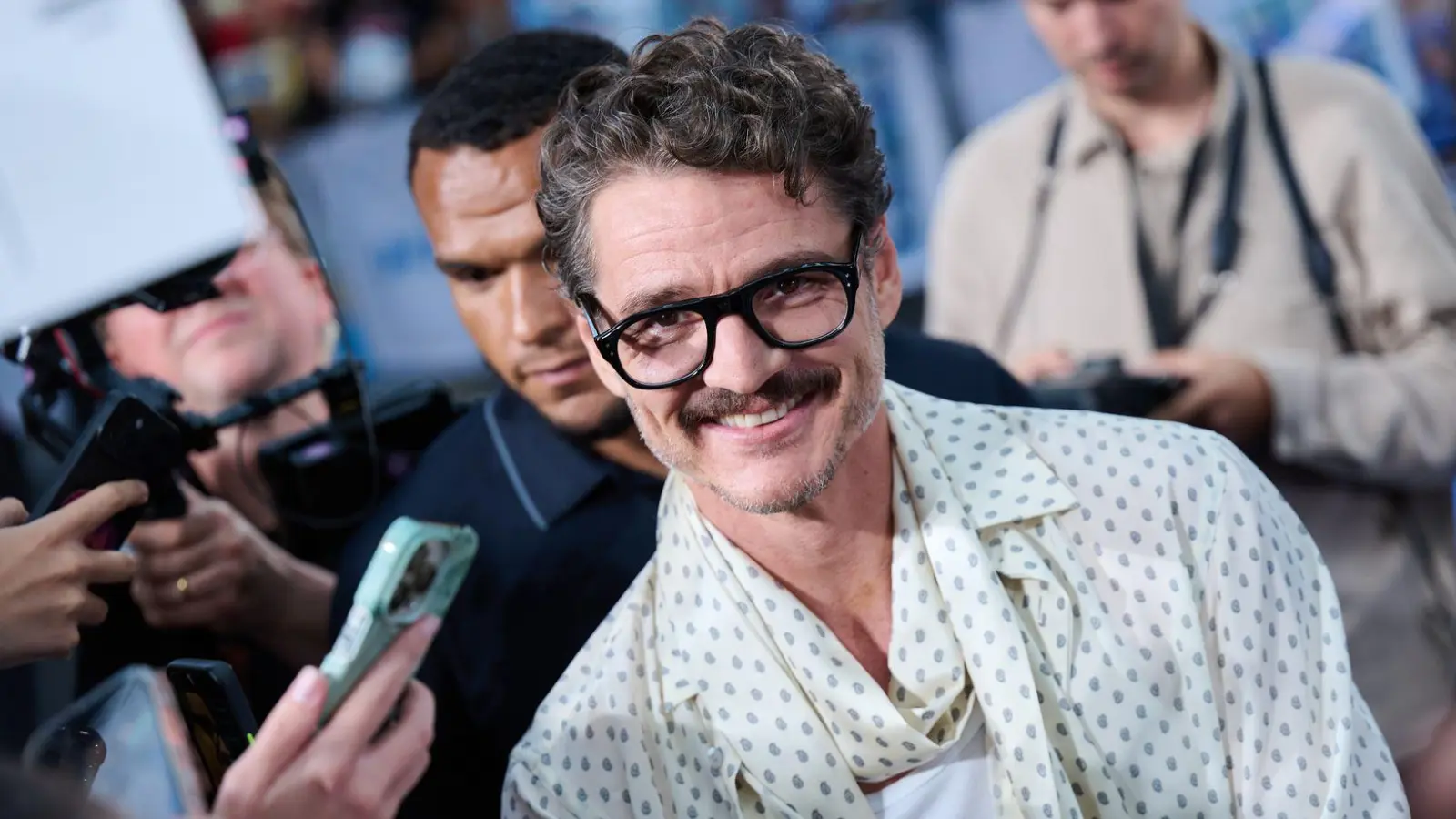 Pedro Pascal spielt im neuen Marvel-Film „The Fantastic Four – First Steps“ den Superhelden Reed Richards, auch bekannt als „Mister Fantastic“. (Archivbild) (Foto: Annette Riedl/dpa)
