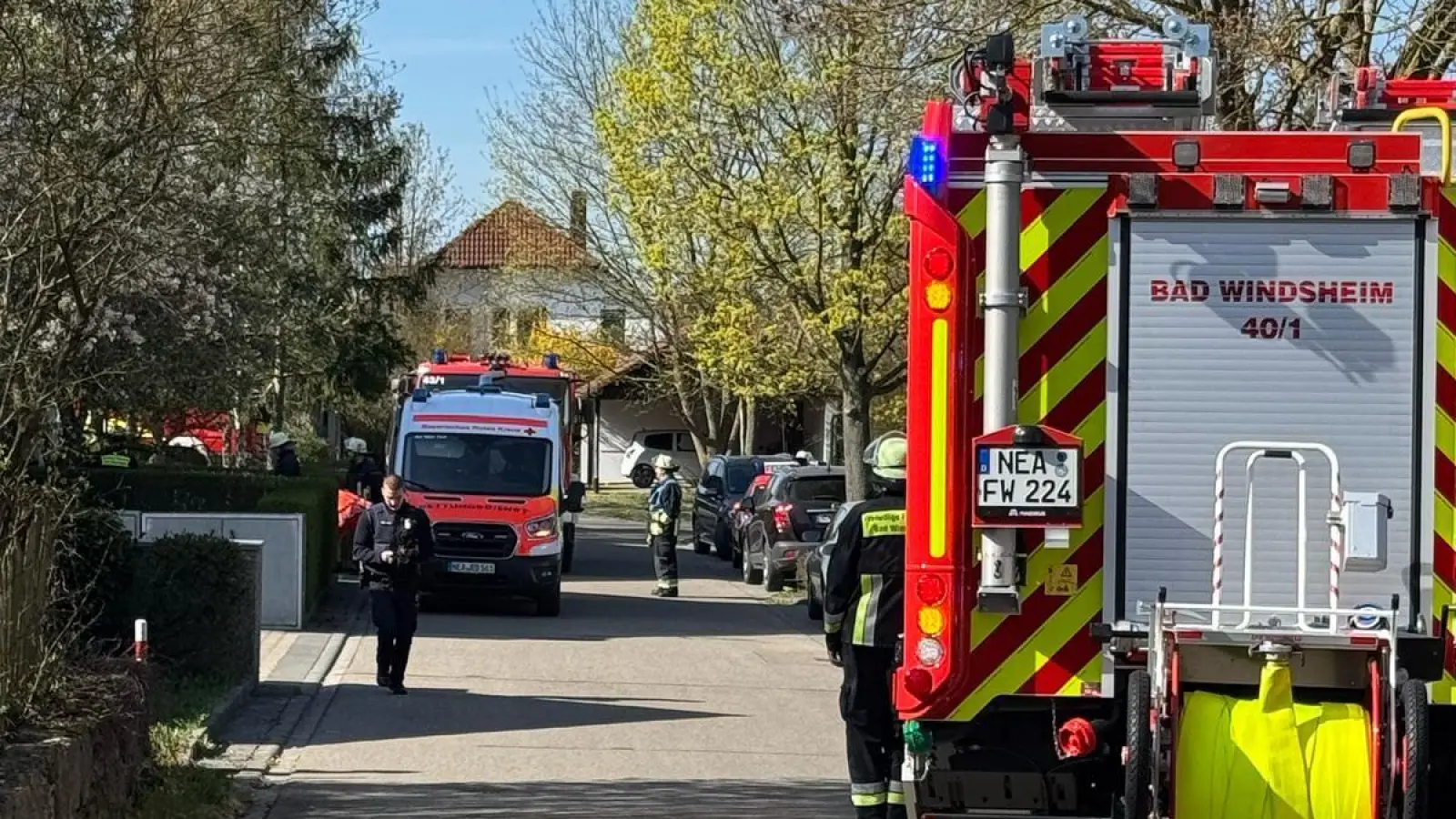 Eine nicht ganz erloschene Zigarettenkippe hat am Samstag einen kleinen Brand in einem Mehrfamilienhaus in Bad Windsheim ausgelöst. (Foto: Kreisfeuerwehrverband Neustadt/Aisch-Bad Windsheim)