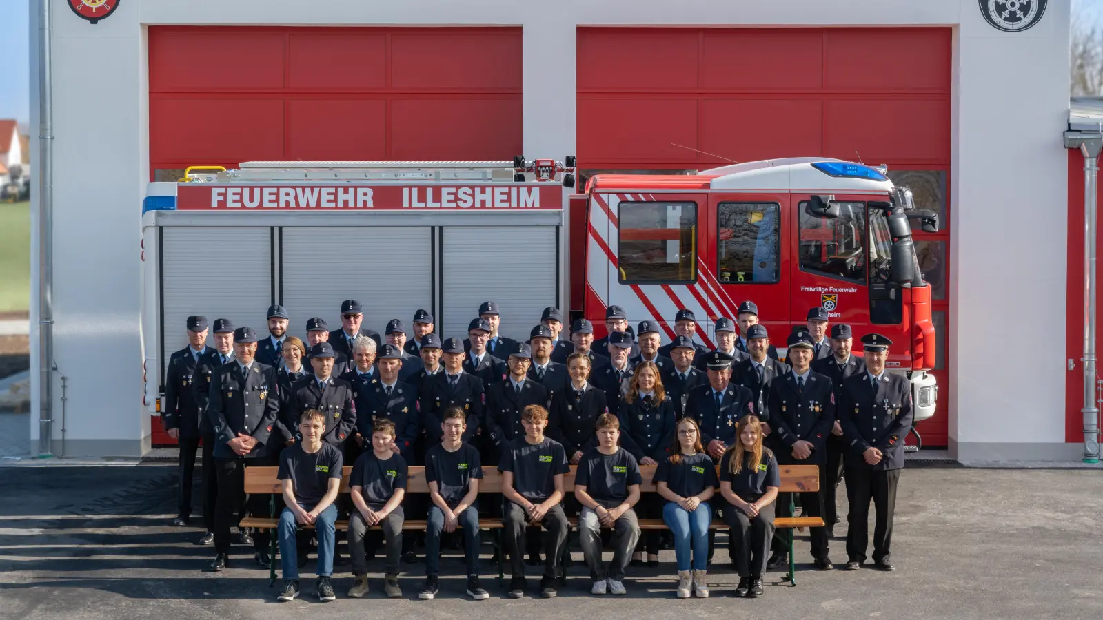 Die Freiwillige Feuerwehr in Illesheim ist ein starkes Team. Heuer blickt sie auf 150 Jahre zurück. (Foto: Jan Potsch)