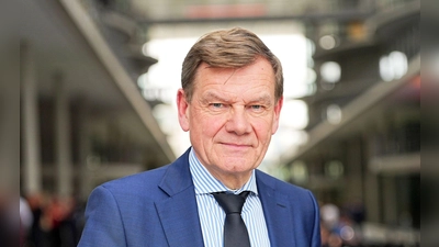 Für den neuen Außenminister Wadephul ist die Antrittsreise nach Israel eine erste diplomatische Bewährungsprobe. Wie deutlich wird er sich zur Lage in Gaza äußern? (Archivbild) (Foto: Michael Kappeler/dpa)