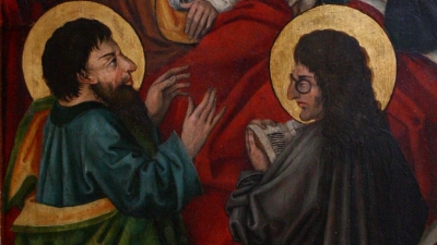 Dieses Tafelbild am Marienaltar in Feuchtwangens Stiftskirche zeigt einen Apostel mit Brille. Ihn soll der Künstler mit den Gesichtszügen des Malers und Holzschnitzers Michael Wolgemut dargestellt haben. (Foto: Erich Herrmann)