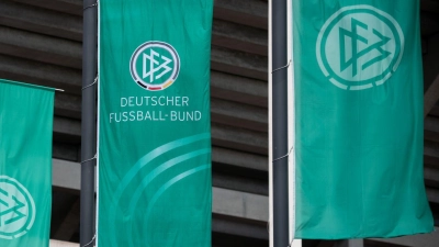 Das Präsidium des Deutschen Fußball-Bundes hat den Rahmenterminkalender für 2025/2026 verabschiedet. (Foto: Fabian Strauch/dpa)