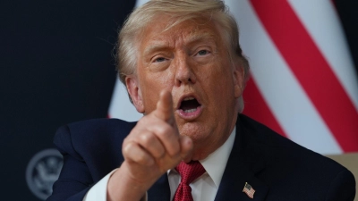 US-Präsident Donald Trump gratuliert der AfD zu ihrem Wahlsieg in Sachsen-Anhalt. (Archivfoto) (Foto: Julia Demaree Nikhinson/AP/dpa)