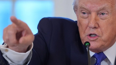 Hält an seinem Gebietsanspruch auf Grönland fest - US-Präsident Donald Trump.  (Foto: Evan Vucci/AP/dpa)