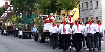 Kirchweihumzug in Gerhardshofen 2025 (Foto: Gudrun Schwarz-Köhler)