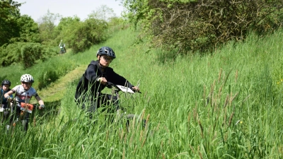 Auf den schmalen Trails war Konzentration und Fahrgeschick erforderlich, um sicher ins Ziel zu kommen. (Foto: Philipp Zimmermann)