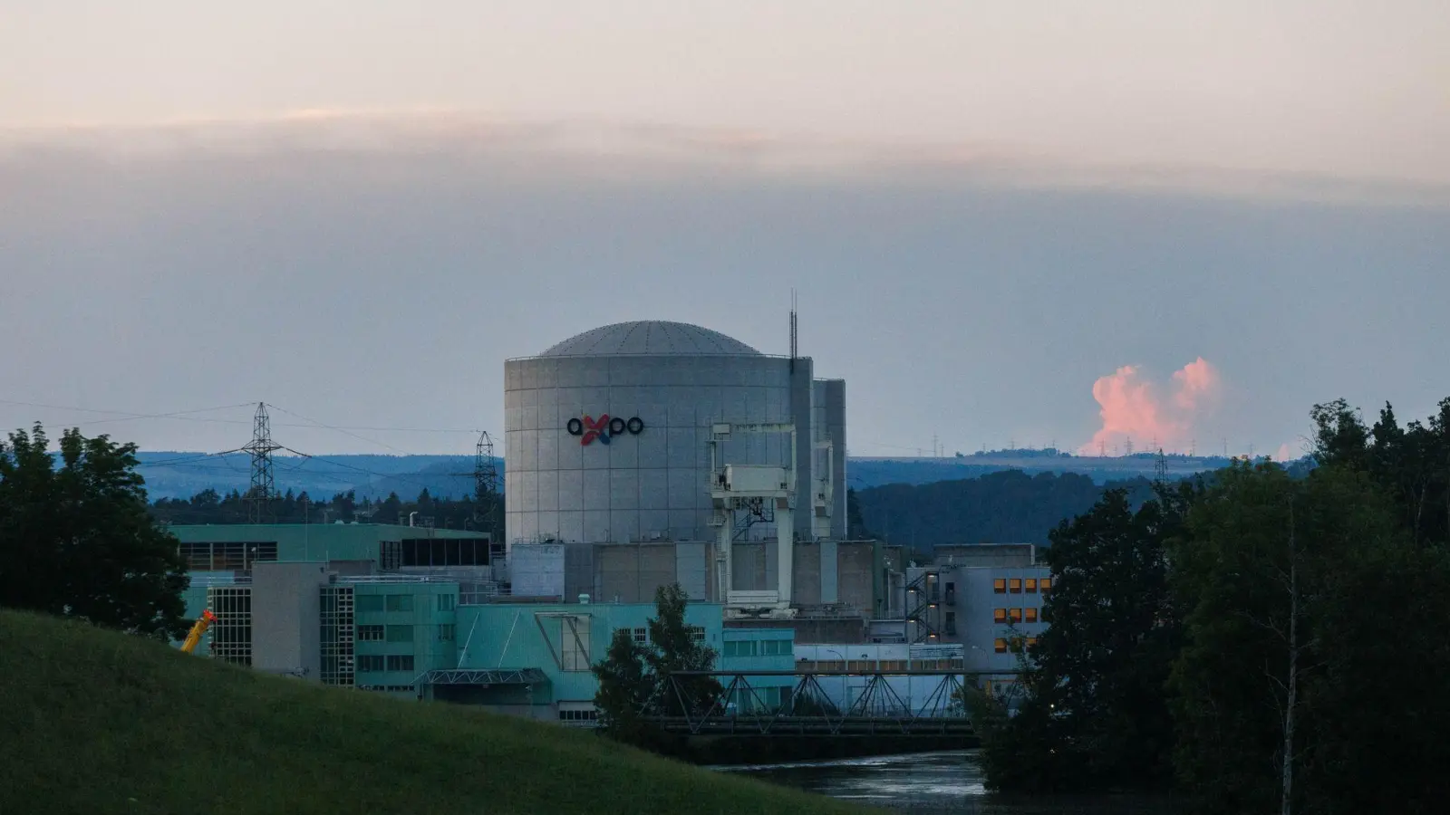 Die Schweiz hatte nach dem Reaktorunfall von Fukushima in Japan 2011 beschlossen, schrittweise aus der Kernenergie auszusteigen. (Archivbild) (Foto: Philipp von Ditfurth/dpa)