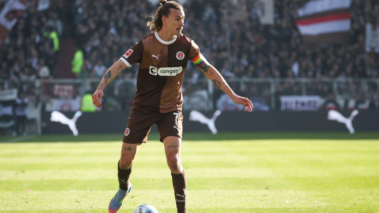 Steht vor seiner Rückkehr: Jackson Irvine vom FC St. Pauli. (Foto: Christian Charisius/dpa)