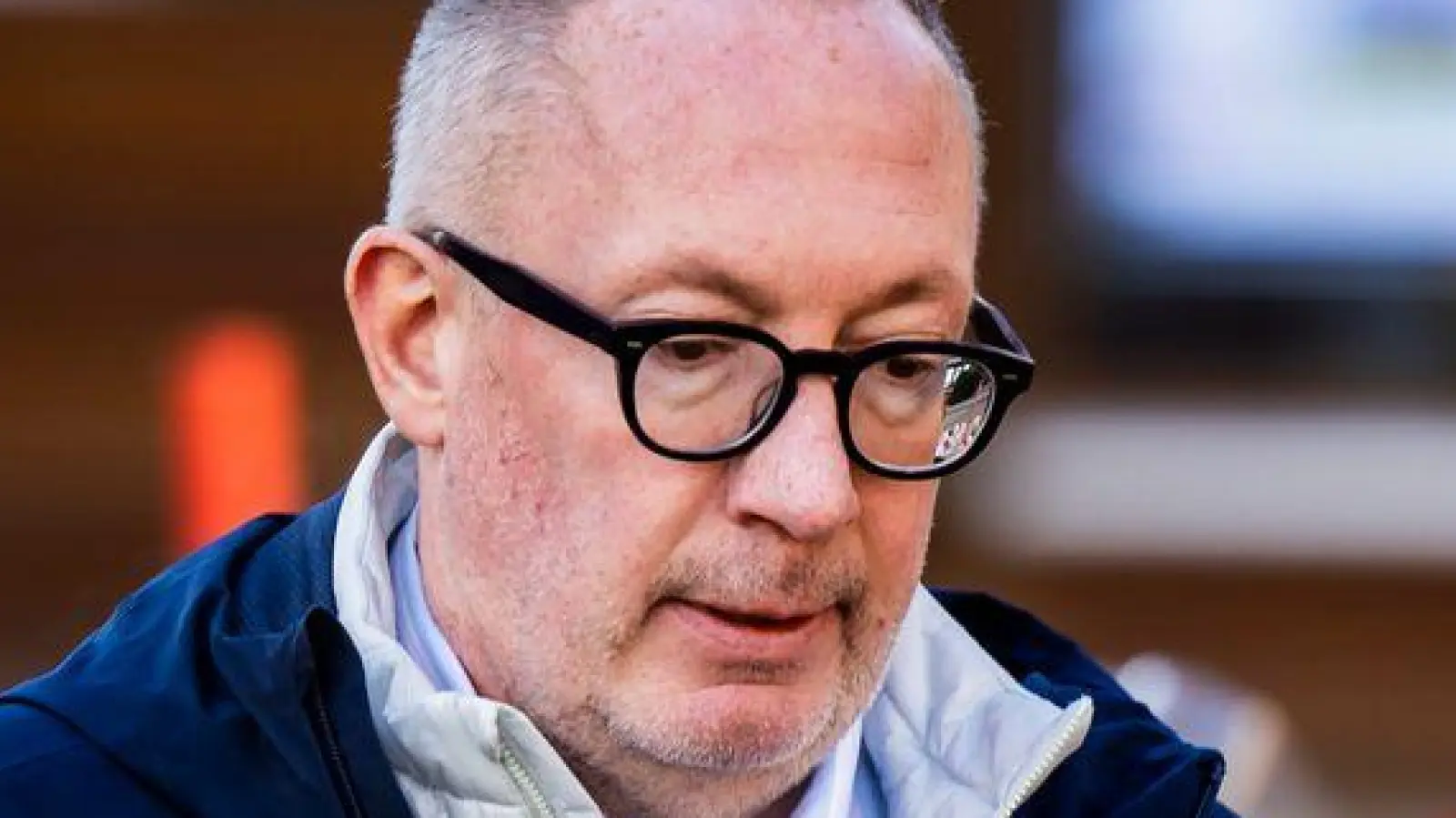 „Ich weine jeden Tag“: Der Gemeindepräsident von Crans-Montana, Nicolas Féraud. (Archivbild) (Foto: Jean-Christophe Bott/KEYSTONE/dpa)