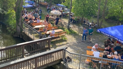 Der Biergarten Hühnerstall lädt zum Verweilen ein.  (Foto: Lokal Anders)