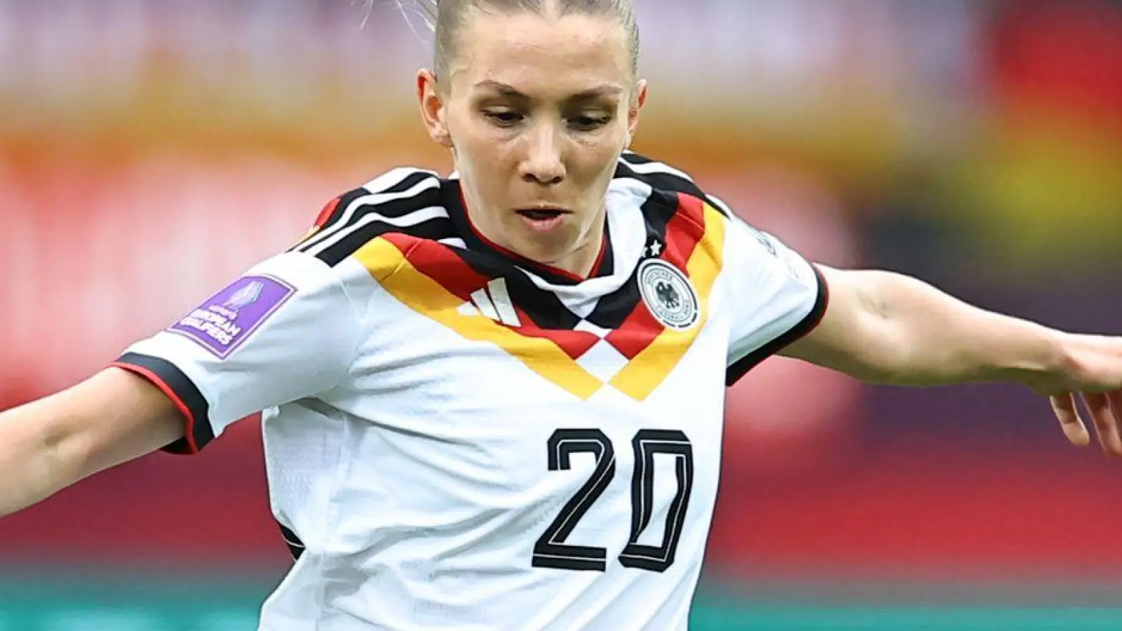 Feste Größe im deutschen Mittelfeld: Elisa Senß. (Foto: Daniel Karmann/dpa)