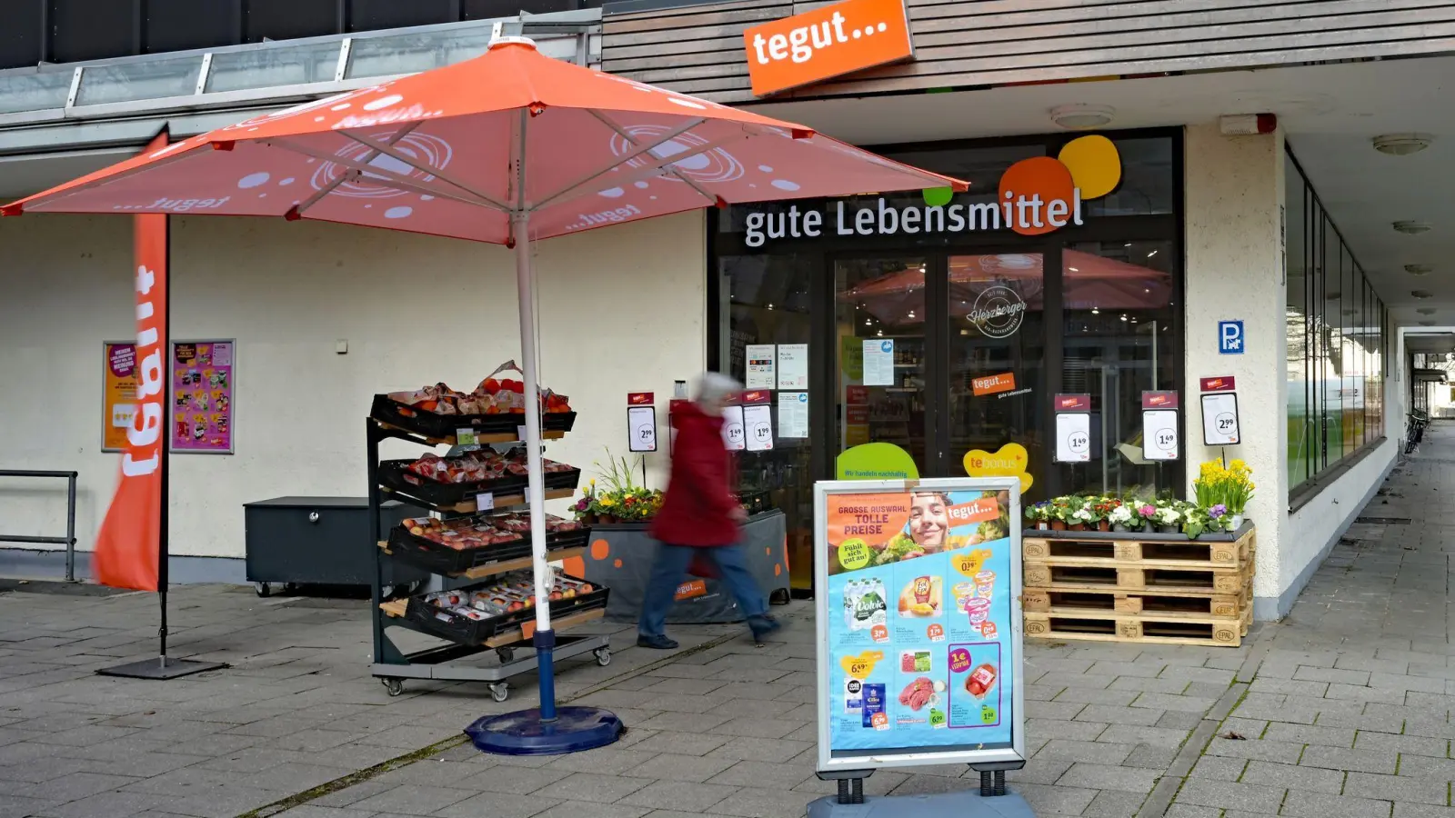 Edeka erweitert sein Filialnetz um zahlreiche Tegut-Supermärkte. (Foto: Malin Wunderlich/dpa)