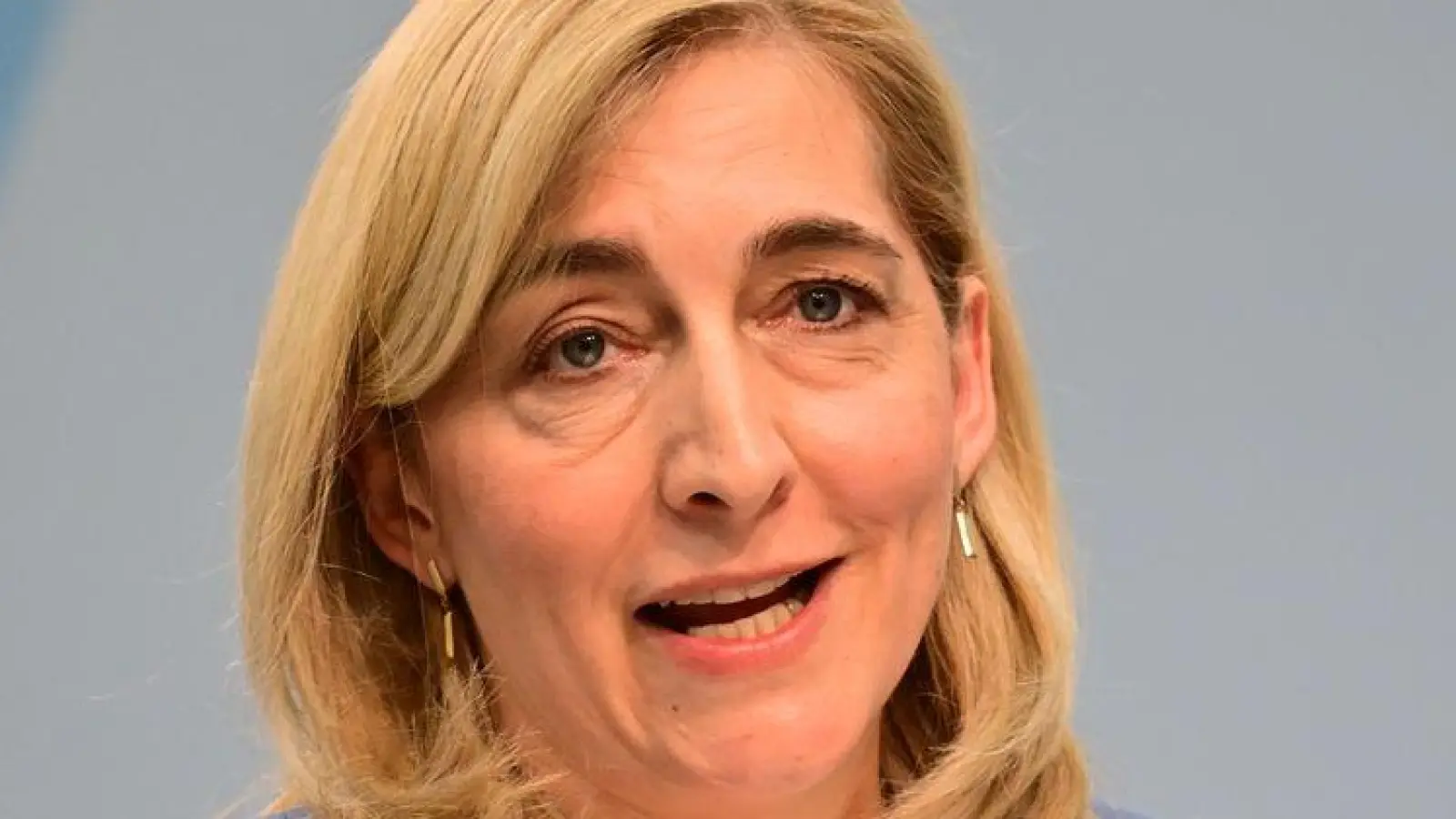 Gesundheitsministerin Warken will ihr Sparpaket durchs Kabinett bringen. (Archivbild)   (Foto: Sebastian Gollnow/dpa)