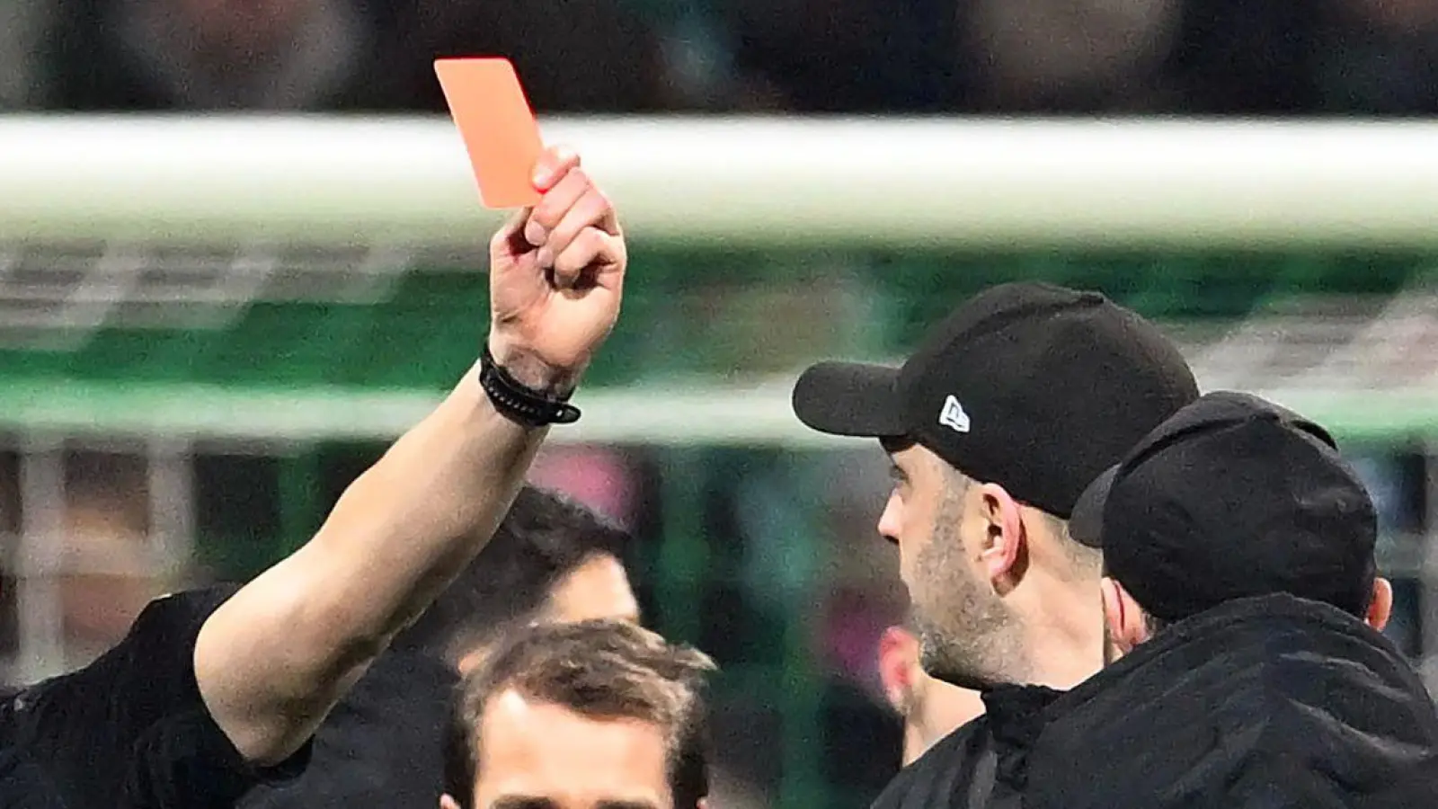 Werder-Trainer Ole Werner ist für eine Partie gesperrt worden. (Foto: Carmen Jaspersen/dpa)